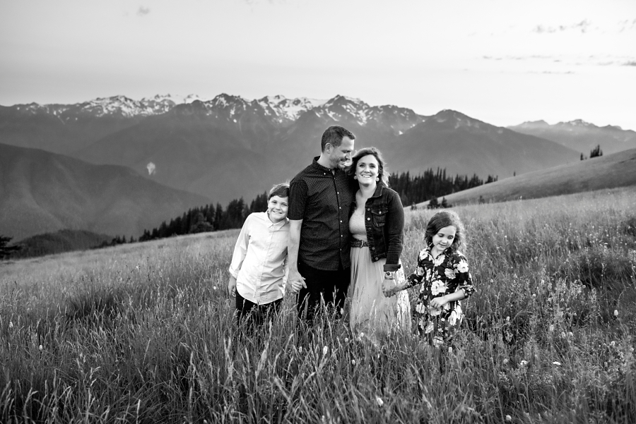 Mountain Sunset Family Session 11